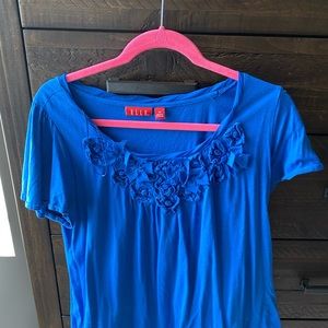 Blue tshirt with flowers